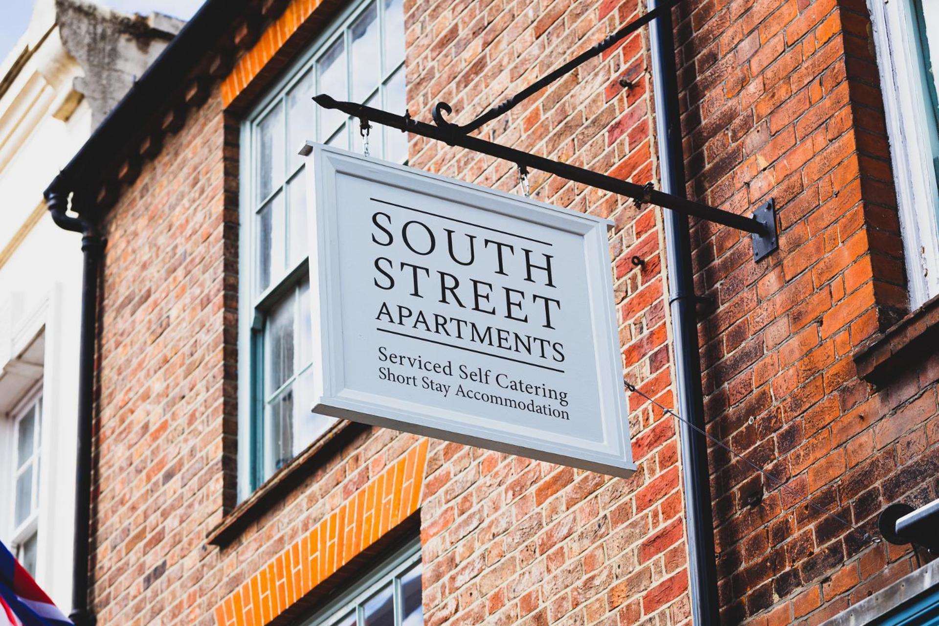 South Street Apartments شيشستر المظهر الخارجي الصورة